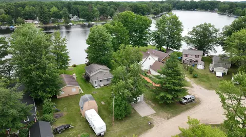 View/Area - 4344 Bay, Gladwin, MI 48624 photo 2 of 15