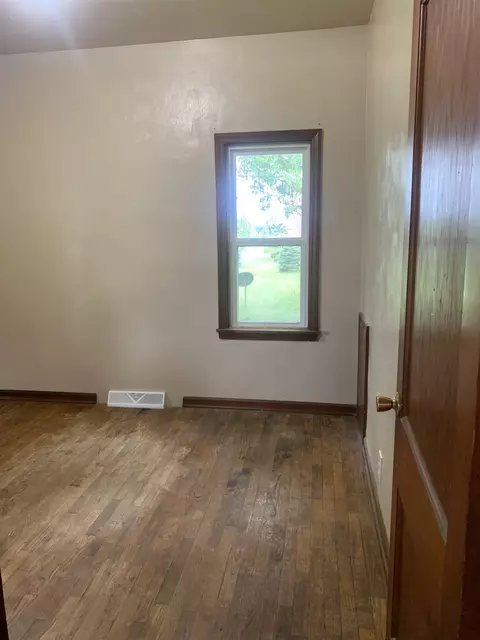 Bedroom - 544 S M-18, Gladwin, MI 48624 photo 1 of 2