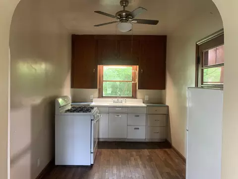 Kitchen - 544 S M-18, Gladwin, MI 48624 photo 1 of 1