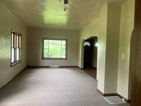 Living - 544 S M-18, Gladwin, MI 48624 photo 2 of 2