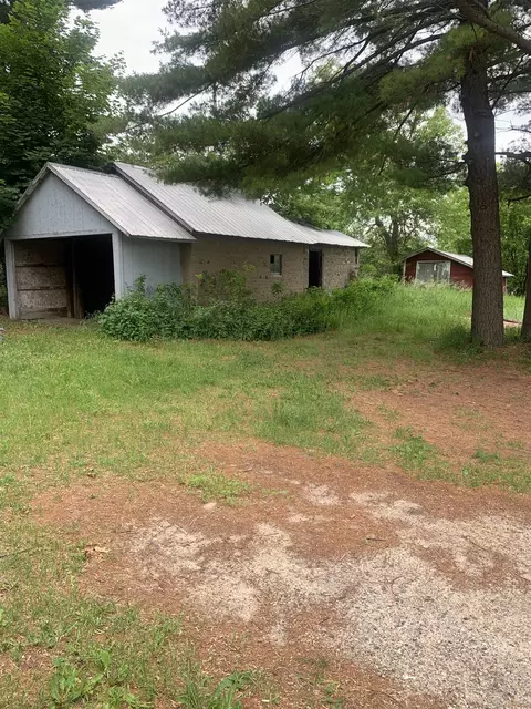 Exterior - 544 S M-18, Gladwin, MI 48624 photo 3 of 5