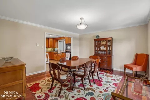 Dining - 3473 Summit Rdg, Rochester Hills, MI 48306 photo 2 of 3
