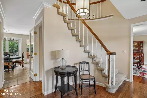Entry Way - 3473 Summit Rdg, Rochester Hills, MI 48306 photo 2 of 2