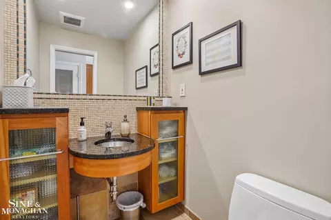 Bath - 3473 Summit Rdg, Rochester Hills, MI 48306 photo 1 of 5
