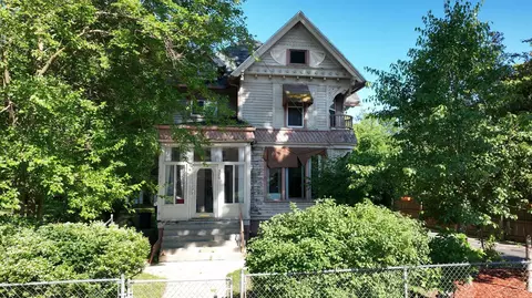 520 N Franklin, Saginaw, MI 48607