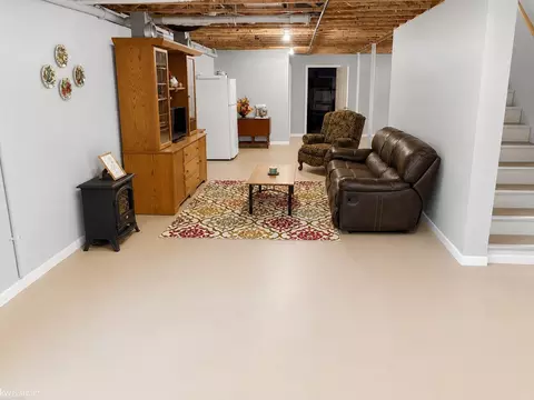 Living - 909 S Allen, Saint Clair, MI 48079 photo 3 of 3
