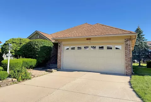 36491 Saddlebred, Clinton Township, MI 48035