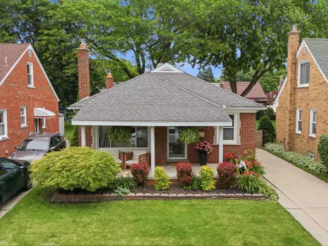 7829 Buckingham, Allen Park, MI 48101