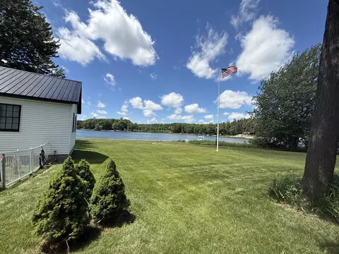 Exterior - 1849 E Pratt Lk, Gladwin, MI 48624 photo 5 of 25