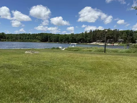 Exterior - 1849 E Pratt Lk, Gladwin, MI 48624 photo 6 of 25