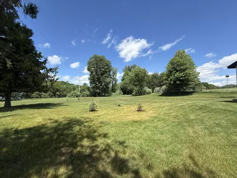 Exterior - 1849 E Pratt Lk, Gladwin, MI 48624 photo 13 of 25