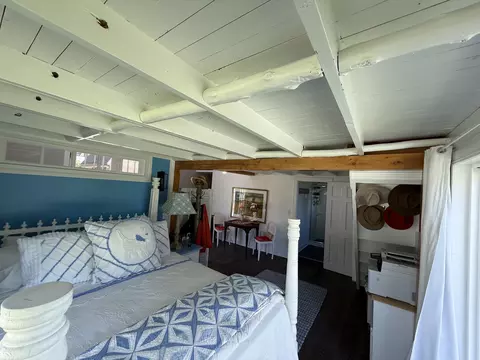 Bedroom - 1849 E Pratt Lk, Gladwin, MI 48624 photo 2 of 10