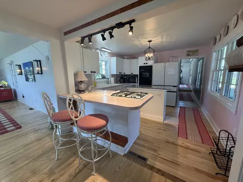 Kitchen - 1849 E Pratt Lk, Gladwin, MI 48624 photo 5 of 5