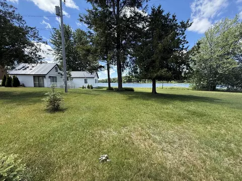 Exterior - 1849 E Pratt Lk, Gladwin, MI 48624 photo 9 of 25
