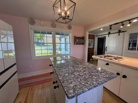 Kitchen - 1849 E Pratt Lk, Gladwin, MI 48624 photo 4 of 5