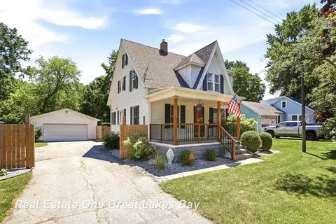 2250 Hemmeter, Saginaw, MI 48603