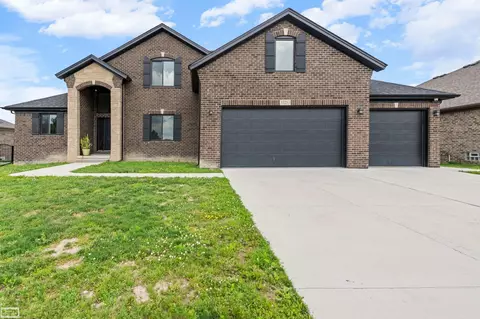 53253 Sams, New Baltimore, MI 48047