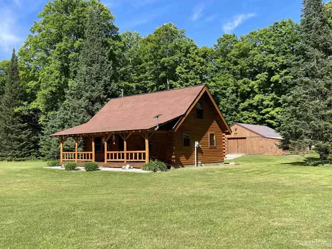 Exterior - 4702 N Banking Ground, Germfask, MI 49836 photo 2 of 32