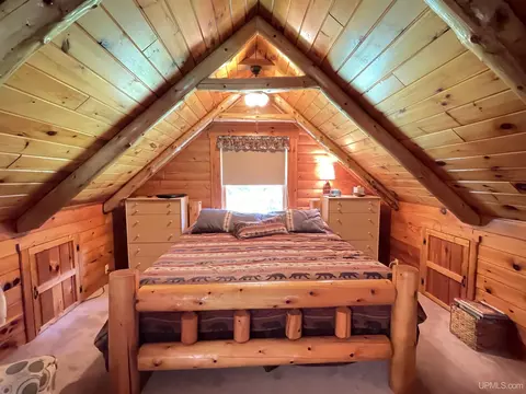 Bedroom - 4702 N Banking Ground, Germfask, MI 49836 photo 2 of 3