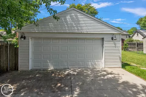 Other - 897 Rivard, Grosse Pointe, MI 48230 photo 3 of 9