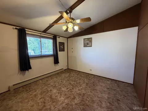 Bedroom - 1750 Cindy, Ishpeming, MI 49849 photo 6 of 8