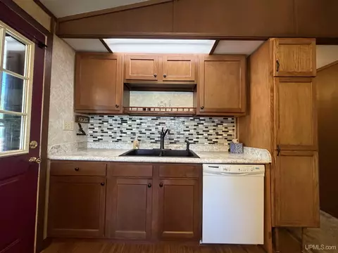 Kitchen - 1750 Cindy, Ishpeming, MI 49849 photo 1 of 3
