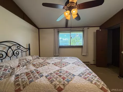 Bedroom - 1750 Cindy, Ishpeming, MI 49849 photo 5 of 8