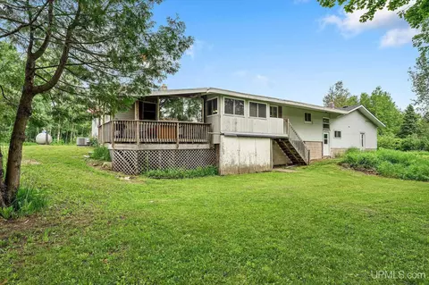 Exterior - n8766 Peter White Road, Deerton, MI 49822 photo 2 of 6