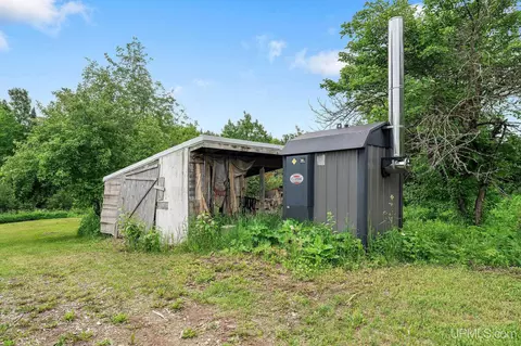Exterior - n8766 Peter White Road, Deerton, MI 49822 photo 3 of 6
