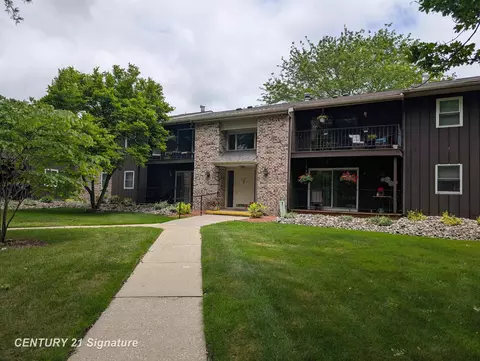 6121 Western #56, Saginaw, MI 48638