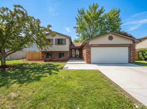 25837 Badger, Flat Rock, MI 48134