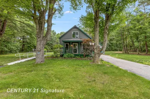 537 S Woodcock, Midland, MI 48640
