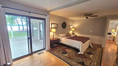 Bedroom - 1985 S S Hvn, Gladwin, MI 48624 photo 1 of 14