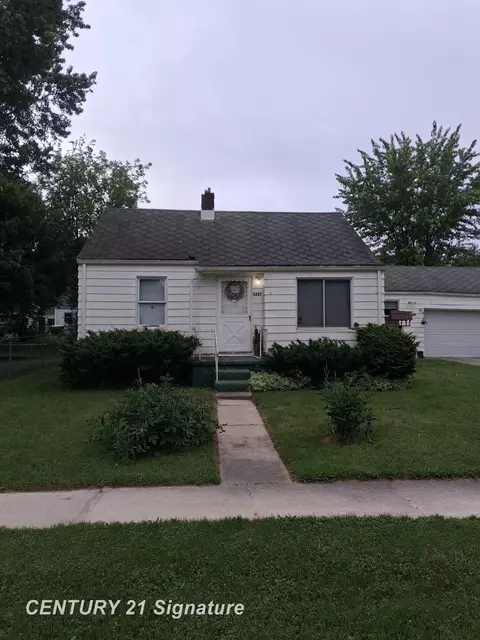 3227 W W Pkwy, Flint, MI 48504