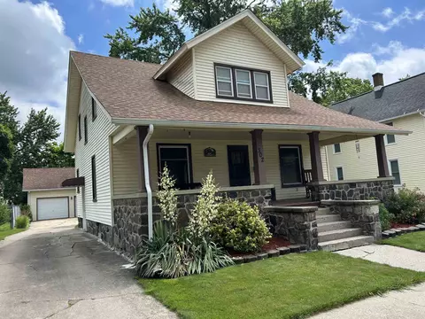 302 N Mackinaw, Durand, MI 48429