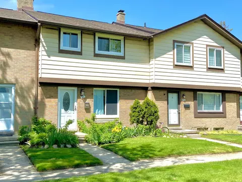 8401 18 Mile UNIT 20, Sterling Heights, MI 48313