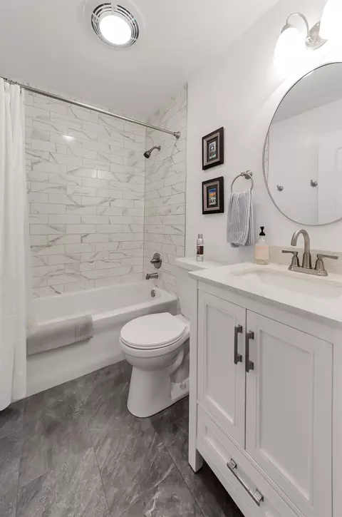 Bath - 2028 N N Hvn, Gladwin, MI 48624 photo 1 of 5