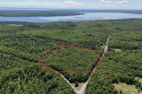 tbd 13 Upper Point Mls, Dollar Bay, MI 49922