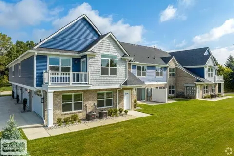32956 Antrim, New Baltimore, MI 48047