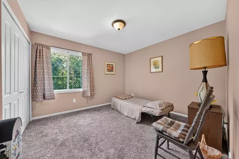 Bedroom - 9145 Folkert, Algonac, MI 48001 photo 4 of 6