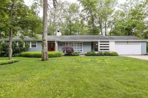 1506 Timber, Midland, MI 48642