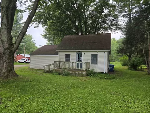 4364 S Kirk, Vassar, MI 48768