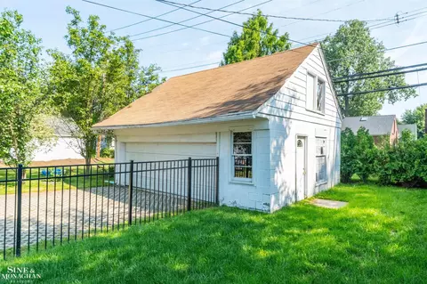 Other - 1776 Hampton, Grosse Pointe Woods, MI 48236 photo 8 of 9