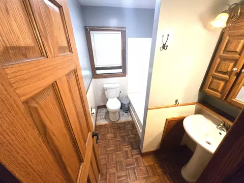 Bath - 508 W Kinney, Munger, MI 48747 photo 1 of 3
