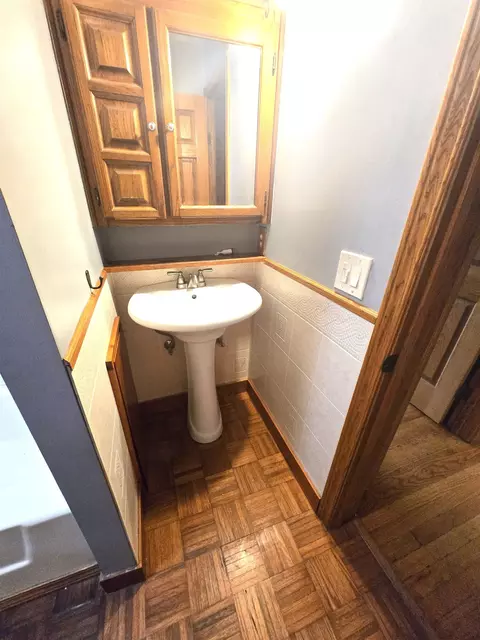 Bath - 508 W Kinney, Munger, MI 48747 photo 2 of 3
