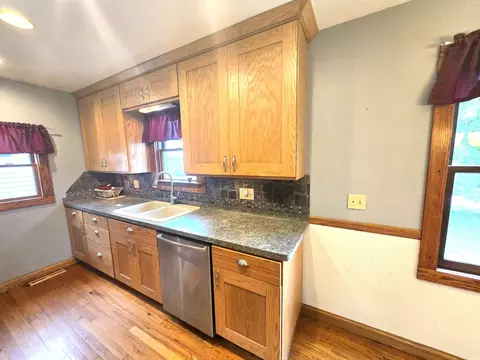 Kitchen - 508 W Kinney, Munger, MI 48747 photo 2 of 5
