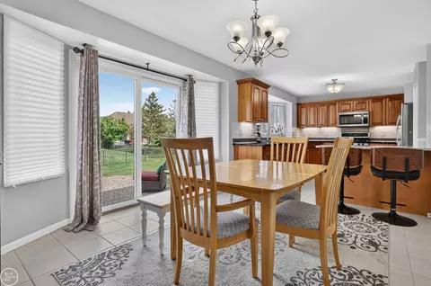 20415 Balmoral, Macomb, MI 48044 photo 11