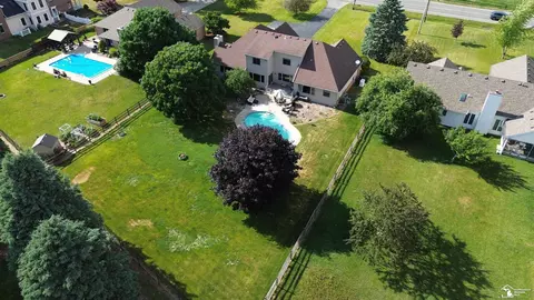 View/Area - 1461 W Smith, Temperance, MI 48182 photo 7 of 10