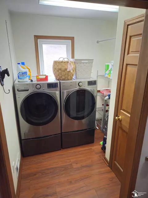 Other - 1461 W Smith, Temperance, MI 48182 photo 11 of 16