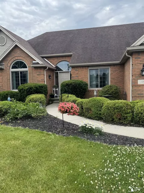 Exterior - 1461 W Smith, Temperance, MI 48182 photo 3 of 4